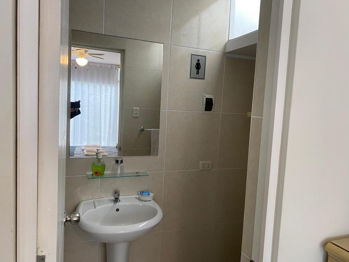 Habitaciones En San Isidro Lima Exteriör bild